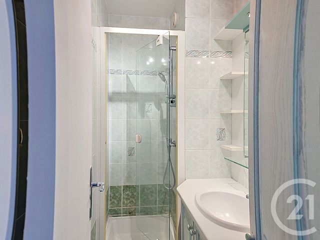 Appartement F3 à vendre - 3 pièces - 85.0 m2 - CRETEIL - 94 - ILE-DE-FRANCE - Century 21 Acv