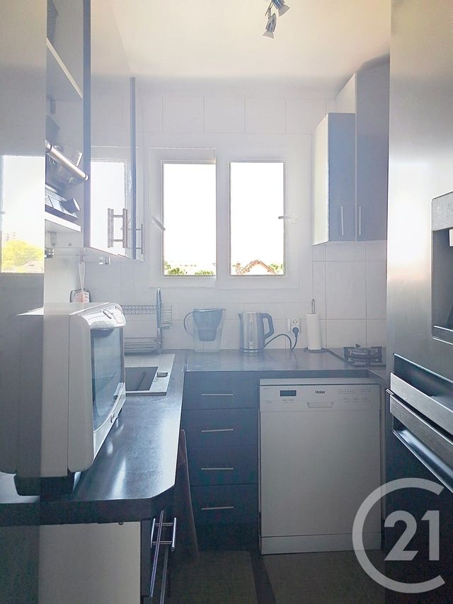 Appartement F4 à vendre - 4 pièces - 68.0 m2 - CRETEIL - 94 - ILE-DE-FRANCE - Century 21 Acv