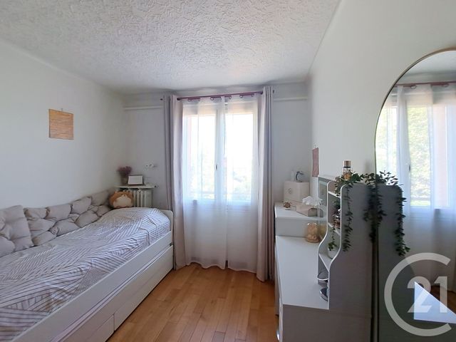 Appartement F4 à vendre - 4 pièces - 68.0 m2 - CRETEIL - 94 - ILE-DE-FRANCE - Century 21 Acv