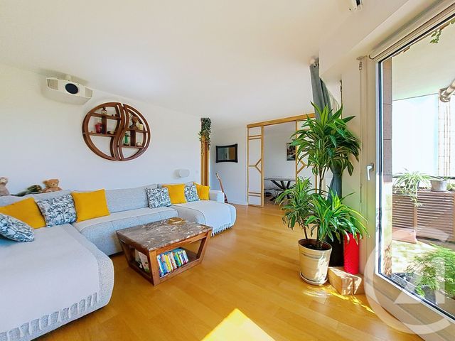 Appartement F4 à vendre - 4 pièces - 76.8 m2 - CRETEIL - 94 - ILE-DE-FRANCE - Century 21 Acv