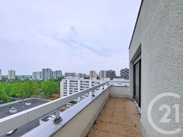 Appartement Duplex à vendre - 7 pièces - 142.11 m2 - CRETEIL - 94 - ILE-DE-FRANCE - Century 21 Acv