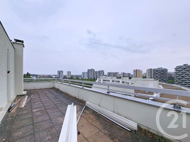 Appartement Duplex à vendre - 7 pièces - 142.11 m2 - CRETEIL - 94 - ILE-DE-FRANCE - Century 21 Acv
