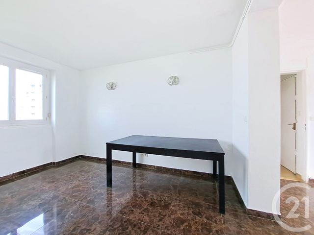 Appartement F4 à vendre - 4 pièces - 64.76 m2 - CRETEIL - 94 - ILE-DE-FRANCE - Century 21 Acv