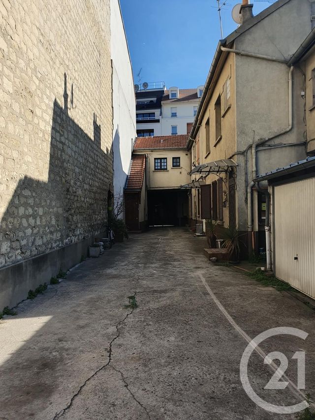 parking à louer - 14.0 m2 - CHOISY LE ROI - 94 - ILE-DE-FRANCE - Century 21 Acv