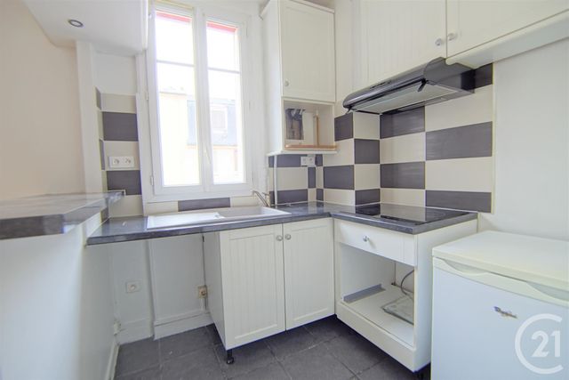 Appartement F1 à louer - 1 pièce - 21.08 m2 - CHOISY LE ROI - 94 - ILE-DE-FRANCE - Century 21 Acv