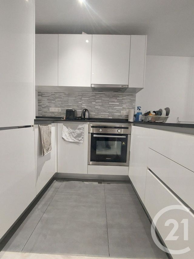 Appartement F2 à louer - 2 pièces - 37.0 m2 - CHOISY LE ROI - 94 - ILE-DE-FRANCE - Century 21 Acv