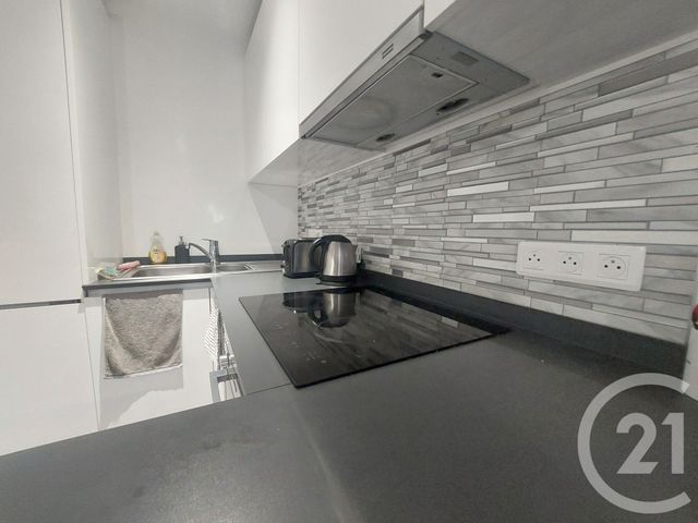 Appartement F2 à louer - 2 pièces - 37.0 m2 - CHOISY LE ROI - 94 - ILE-DE-FRANCE - Century 21 Acv