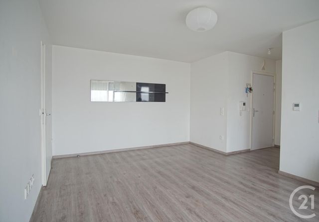 Appartement F2 à louer - 2 pièces - 48.03 m2 - CRETEIL - 94 - ILE-DE-FRANCE - Century 21 Acv