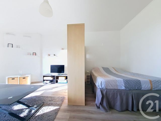 Appartement Studio à vendre - 1 pièce - 37.41 m2 - CRETEIL - 94 - ILE-DE-FRANCE - Century 21 Acv