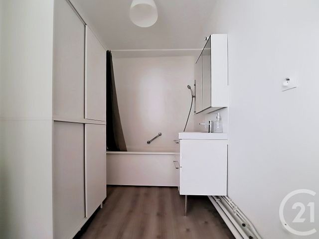 Appartement Studio à vendre - 1 pièce - 37.41 m2 - CRETEIL - 94 - ILE-DE-FRANCE - Century 21 Acv