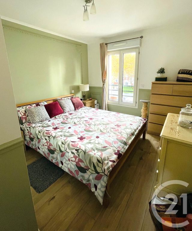 Appartement F4 à vendre - 4 pièces - 75.0 m2 - CRETEIL - 94 - ILE-DE-FRANCE - Century 21 Acv