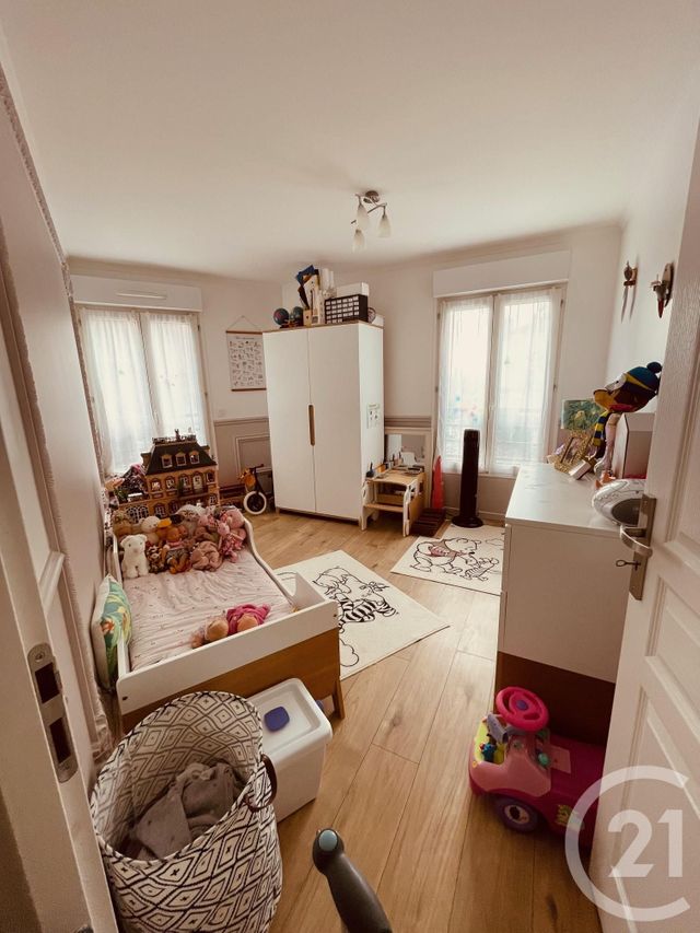 Appartement F4 à vendre - 4 pièces - 75.0 m2 - CRETEIL - 94 - ILE-DE-FRANCE - Century 21 Acv