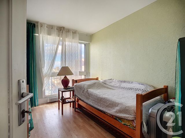 Afficher la photo en grand Appartement F3 à vendre - 3 pièces - 65.55 m2 - CRETEIL - 94 - ILE-DE-FRANCE - Century 21 Acv