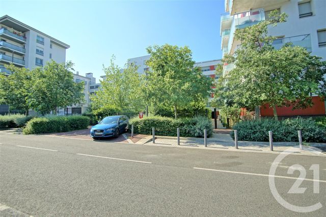 Afficher la photo en grand Appartement F2 à vendre - 2 pièces - 39.07 m2 - CRETEIL - 94 - ILE-DE-FRANCE - Century 21 Acv