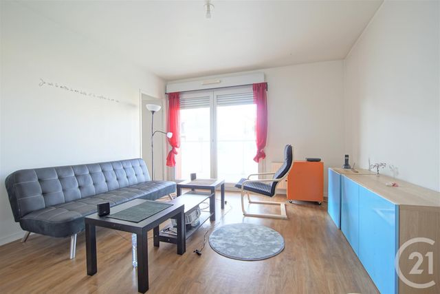 Afficher la photo en grand Appartement F2 à vendre - 2 pièces - 39.07 m2 - CRETEIL - 94 - ILE-DE-FRANCE - Century 21 Acv