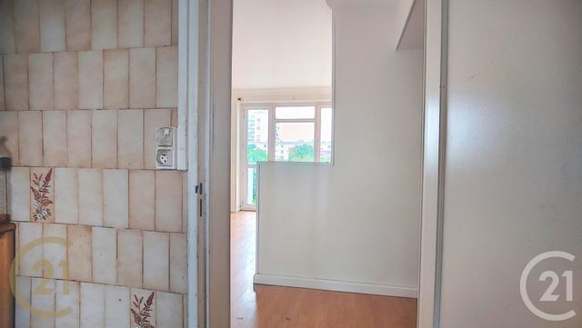Afficher la photo en grand Appartement F3 à vendre - 3 pièces - 60.36 m2 - CRETEIL - 94 - ILE-DE-FRANCE - Century 21 Acv