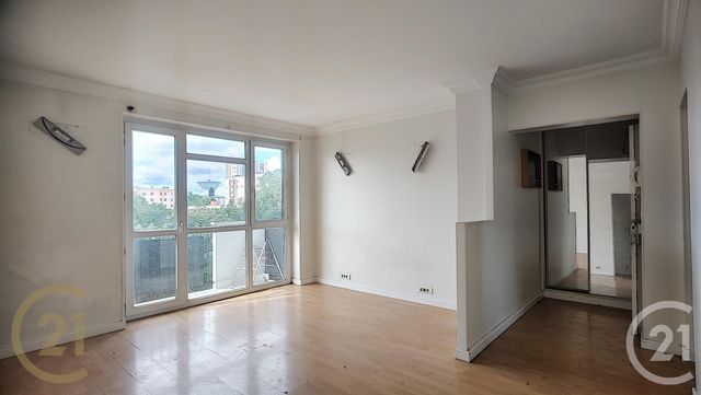 Afficher la photo en grand Appartement F3 à vendre - 3 pièces - 60.36 m2 - CRETEIL - 94 - ILE-DE-FRANCE - Century 21 Acv