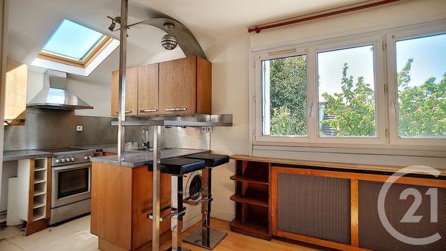 Afficher la photo en grand immeuble à vendre - 244.23 m2 - CRETEIL - 94 - ILE-DE-FRANCE - Century 21 Acv