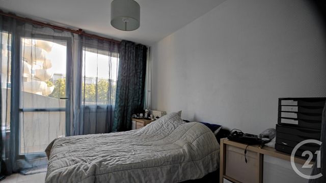 Afficher la photo en grand Appartement F3 à vendre - 3 pièces - 59.65 m2 - CRETEIL - 94 - ILE-DE-FRANCE - Century 21 Acv