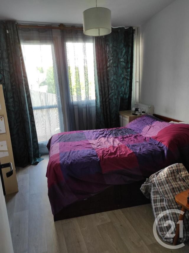 Afficher la photo en grand Appartement F3 à vendre - 3 pièces - 59.65 m2 - CRETEIL - 94 - ILE-DE-FRANCE - Century 21 Acv