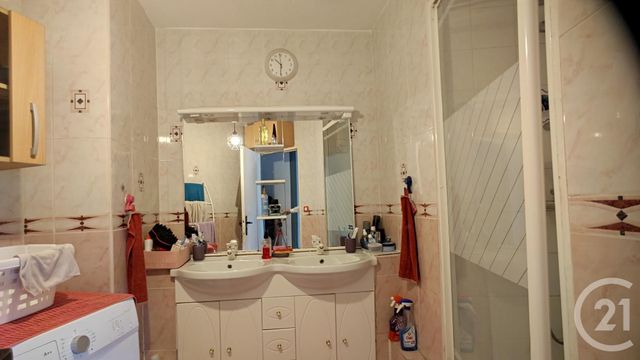 Afficher la photo en grand Appartement F3 à vendre - 3 pièces - 59.65 m2 - CRETEIL - 94 - ILE-DE-FRANCE - Century 21 Acv