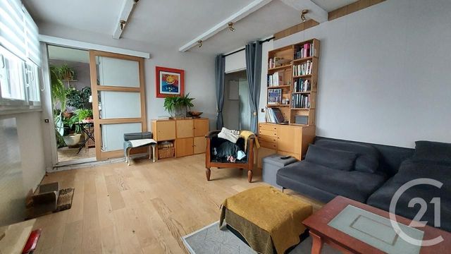 Afficher la photo en grand Appartement F4 à vendre - 4 pièces - 77.2 m2 - CRETEIL - 94 - ILE-DE-FRANCE - Century 21 Acv