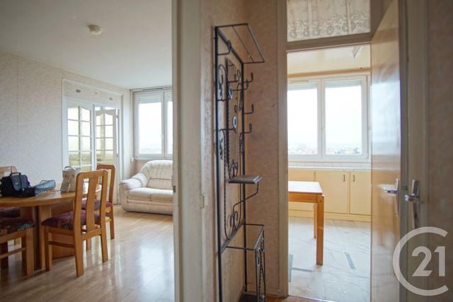 Appartement F2 à vendre - 2 pièces - 40.12 m2 - CRETEIL - 94 - ILE-DE-FRANCE - Century 21 Acv