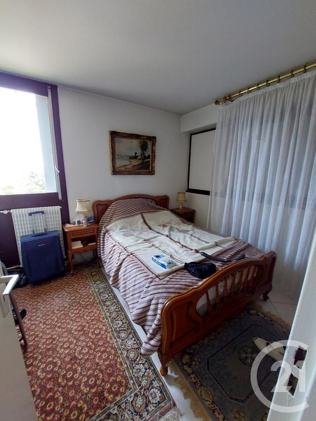 Appartement F3 à vendre - 3 pièces - 66.0 m2 - CRETEIL - 94 - ILE-DE-FRANCE - Century 21 Acv