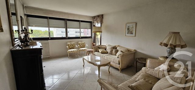 Appartement F3 à vendre - 3 pièces - 66.0 m2 - CRETEIL - 94 - ILE-DE-FRANCE - Century 21 Acv
