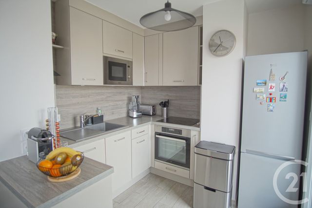 Appartement F2 à vendre - 2 pièces - 49.29 m2 - CRETEIL - 94 - ILE-DE-FRANCE - Century 21 Acv