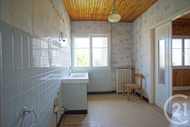 maison à vendre - 7 pièces - 137.46 m2 - BONNEUIL SUR MARNE - 94 - ILE-DE-FRANCE - Century 21 Acv