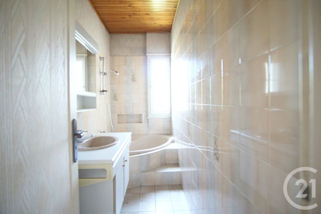 maison à vendre - 7 pièces - 137.46 m2 - BONNEUIL SUR MARNE - 94 - ILE-DE-FRANCE - Century 21 Acv