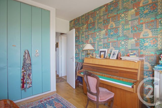 Appartement F4 à vendre - 4 pièces - 94.77 m2 - CRETEIL - 94 - ILE-DE-FRANCE - Century 21 Acv