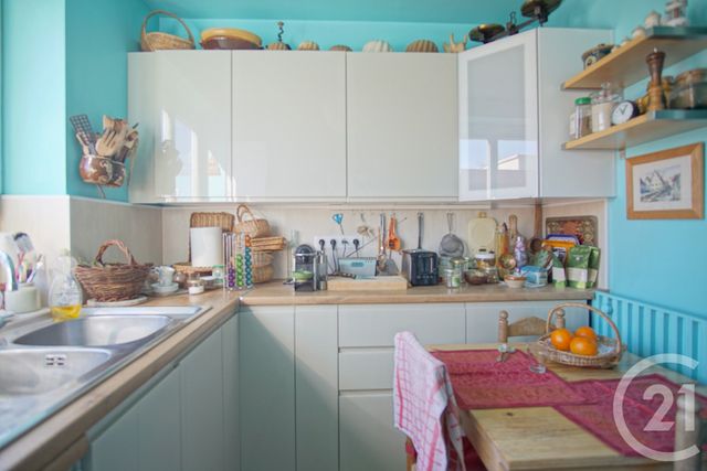 Appartement F4 à vendre - 4 pièces - 94.77 m2 - CRETEIL - 94 - ILE-DE-FRANCE - Century 21 Acv