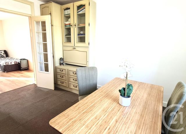 Appartement F4 à vendre - 4 pièces - 67.0 m2 - CRETEIL - 94 - ILE-DE-FRANCE - Century 21 Acv
