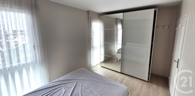 Appartement F3 à vendre - 3 pièces - 67.0 m2 - CRETEIL - 94 - ILE-DE-FRANCE - Century 21 Acv
