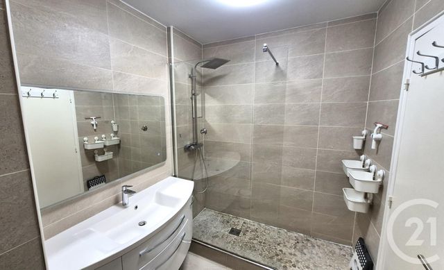 Appartement F3 à vendre - 3 pièces - 67.0 m2 - CRETEIL - 94 - ILE-DE-FRANCE - Century 21 Acv